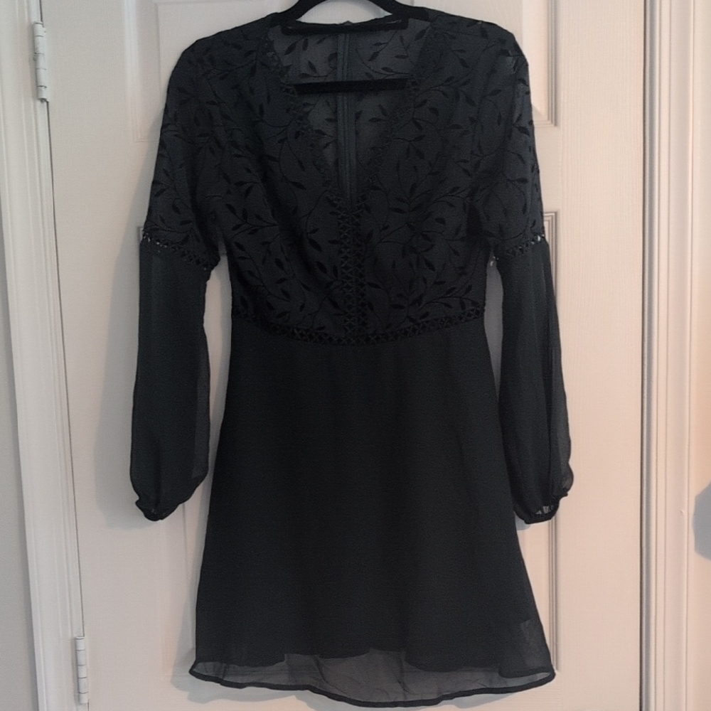 SHEIN Green Floral Lace Long Sleeve Dress